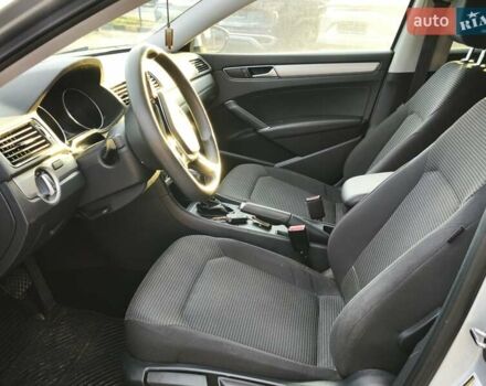 Сірий Фольксваген Пассат, об'ємом двигуна 1.8 л та пробігом 86 тис. км за 12500 $, фото 11 на Automoto.ua