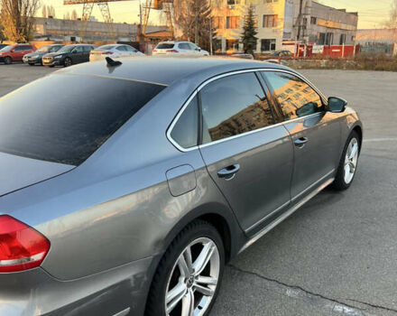 Сірий Фольксваген Пассат, об'ємом двигуна 1.78 л та пробігом 203 тис. км за 10000 $, фото 6 на Automoto.ua