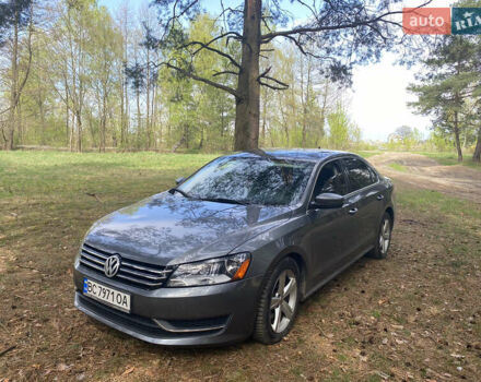 Серый Фольксваген Пассат, объемом двигателя 1.8 л и пробегом 197 тыс. км за 8500 $, фото 1 на Automoto.ua