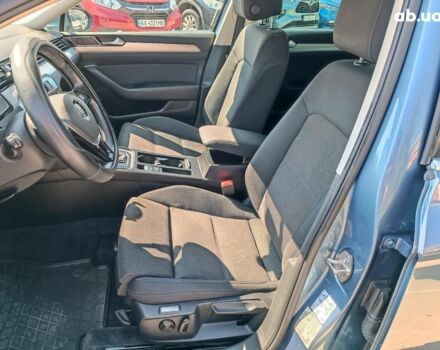 Серый Фольксваген Пассат, объемом двигателя 2.4 л и пробегом 96 тыс. км за 17440 $, фото 20 на Automoto.ua