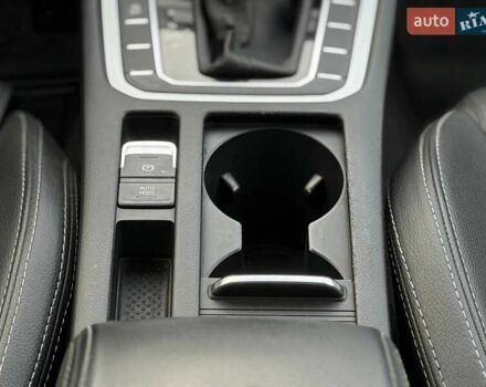 Сірий Фольксваген Пассат, об'ємом двигуна 1.97 л та пробігом 257 тис. км за 16900 $, фото 47 на Automoto.ua