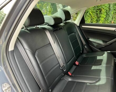 Сірий Фольксваген Пассат, об'ємом двигуна 2 л та пробігом 155 тис. км за 12500 $, фото 19 на Automoto.ua