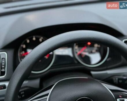 Серый Фольксваген Пассат, объемом двигателя 1.8 л и пробегом 109 тыс. км за 13490 $, фото 35 на Automoto.ua