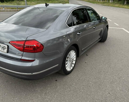 Серый Фольксваген Пассат, объемом двигателя 1.8 л и пробегом 112 тыс. км за 14300 $, фото 6 на Automoto.ua