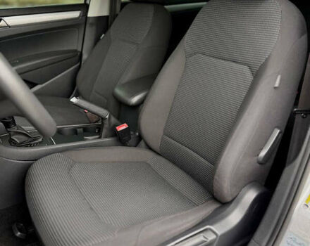 Сірий Фольксваген Пассат, об'ємом двигуна 1.8 л та пробігом 172 тис. км за 10399 $, фото 11 на Automoto.ua