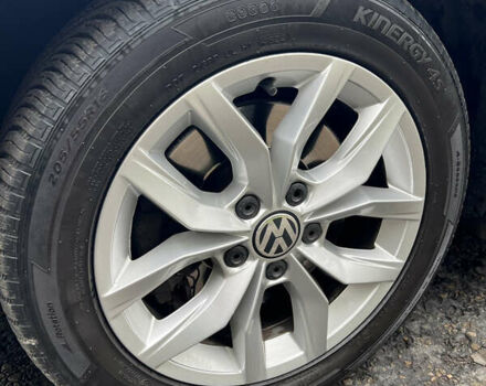 Серый Фольксваген Пассат, объемом двигателя 1.8 л и пробегом 137 тыс. км за 12599 $, фото 54 на Automoto.ua