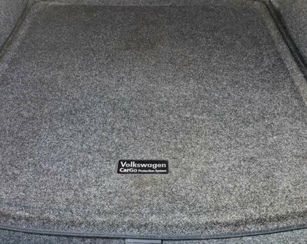 Серый Фольксваген Пассат, объемом двигателя 0 л и пробегом 123 тыс. км за 14500 $, фото 1 на Automoto.ua