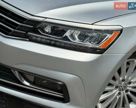 Серый Фольксваген Пассат, объемом двигателя 1.78 л и пробегом 177 тыс. км за 12400 $, фото 1 на Automoto.ua