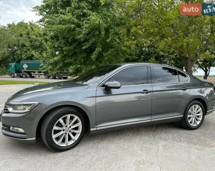 Серый Фольксваген Пассат, объемом двигателя 1.97 л и пробегом 243 тыс. км за 15900 $, фото 9 на Automoto.ua