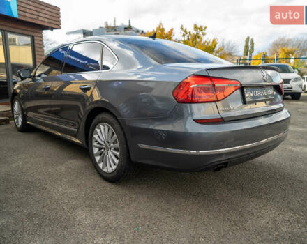 Фольксваген Пассат 2016 в Киеве на Automoto.ua Серый Фольксваген Пассат, объемом двигателя 1.8 л и пробегом 180 тыс. км за 12900 $, фото 12 на Automoto.ua