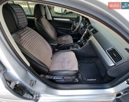 Серый Фольксваген Пассат, объемом двигателя 1.8 л и пробегом 169 тыс. км за 11490 $, фото 42 на Automoto.ua