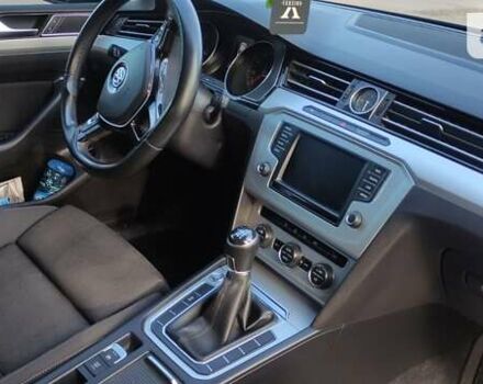 Серый Фольксваген Пассат, объемом двигателя 1.97 л и пробегом 223 тыс. км за 14700 $, фото 38 на Automoto.ua