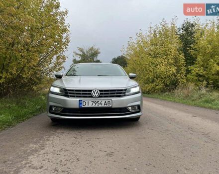 Серый Фольксваген Пассат, объемом двигателя 1.8 л и пробегом 137 тыс. км за 12599 $, фото 10 на Automoto.ua