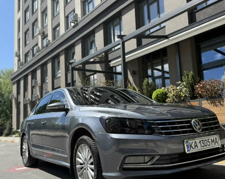 Серый Фольксваген Пассат, объемом двигателя 1.8 л и пробегом 184 тыс. км за 13500 $, фото 11 на Automoto.ua