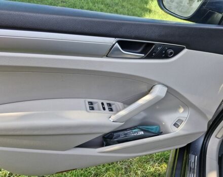 Серый Фольксваген Пассат, объемом двигателя 0 л и пробегом 149 тыс. км за 11400 $, фото 5 на Automoto.ua