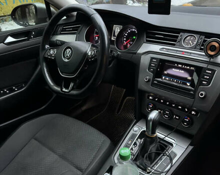 Серый Фольксваген Пассат, объемом двигателя 1.4 л и пробегом 276 тыс. км за 14000 $, фото 21 на Automoto.ua