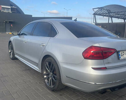 Серый Фольксваген Пассат, объемом двигателя 1.8 л и пробегом 240 тыс. км за 11500 $, фото 9 на Automoto.ua