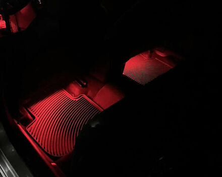 Серый Фольксваген Пассат, объемом двигателя 1.8 л и пробегом 137 тыс. км за 12599 $, фото 44 на Automoto.ua