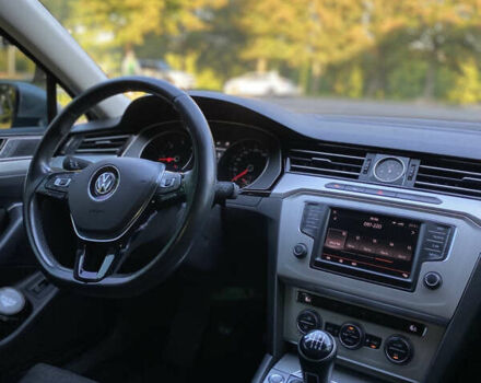 Сірий Фольксваген Пассат, об'ємом двигуна 1.6 л та пробігом 313 тис. км за 13300 $, фото 15 на Automoto.ua