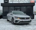 Серый Фольксваген Пассат, объемом двигателя 1.8 л и пробегом 153 тыс. км за 14990 $, фото 1 на Automoto.ua