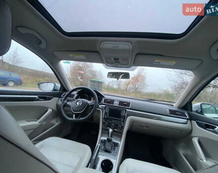 Серый Фольксваген Пассат, объемом двигателя 0 л и пробегом 241 тыс. км за 9650 $, фото 7 на Automoto.ua