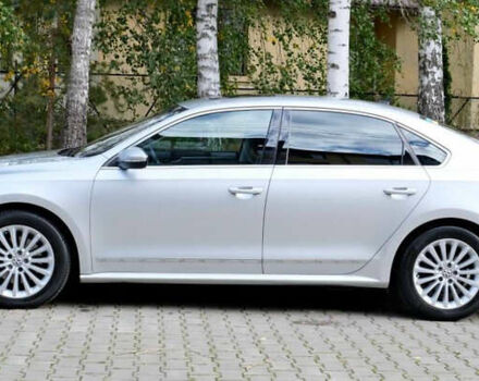 Сірий Фольксваген Пассат, об'ємом двигуна 1.8 л та пробігом 139 тис. км за 14400 $, фото 4 на Automoto.ua