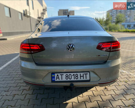 Серый Фольксваген Пассат, объемом двигателя 1.6 л и пробегом 313 тыс. км за 12900 $, фото 8 на Automoto.ua