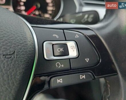 Серый Фольксваген Пассат, объемом двигателя 0 л и пробегом 196 тыс. км за 13777 $, фото 33 на Automoto.ua