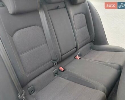 Серый Фольксваген Пассат, объемом двигателя 0 л и пробегом 196 тыс. км за 13777 $, фото 66 на Automoto.ua