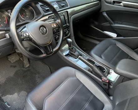 Серый Фольксваген Пассат, объемом двигателя 1.8 л и пробегом 140 тыс. км за 13100 $, фото 9 на Automoto.ua