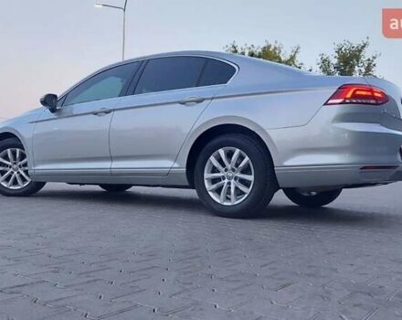 Серый Фольксваген Пассат, объемом двигателя 0 л и пробегом 196 тыс. км за 13777 $, фото 28 на Automoto.ua