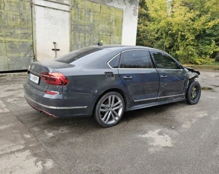 Серый Фольксваген Пассат, объемом двигателя 1.8 л и пробегом 170 тыс. км за 5000 $, фото 10 на Automoto.ua