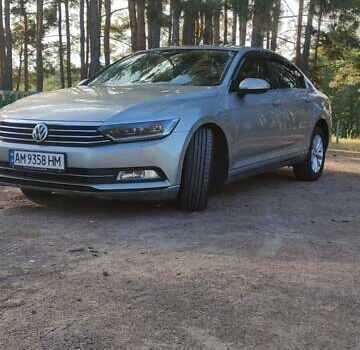 Серый Фольксваген Пассат, объемом двигателя 1.97 л и пробегом 223 тыс. км за 14700 $, фото 2 на Automoto.ua