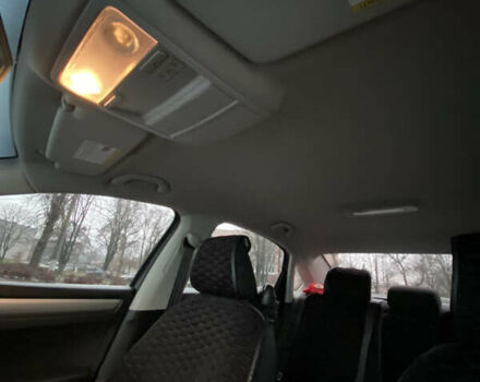 Серый Фольксваген Пассат, объемом двигателя 1.8 л и пробегом 245 тыс. км за 12500 $, фото 34 на Automoto.ua