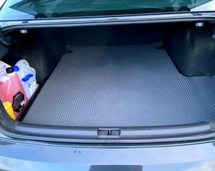 Серый Фольксваген Пассат, объемом двигателя 1.8 л и пробегом 219 тыс. км за 14000 $, фото 7 на Automoto.ua