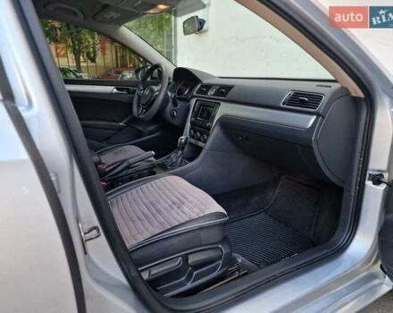 Серый Фольксваген Пассат, объемом двигателя 1.8 л и пробегом 169 тыс. км за 11490 $, фото 40 на Automoto.ua