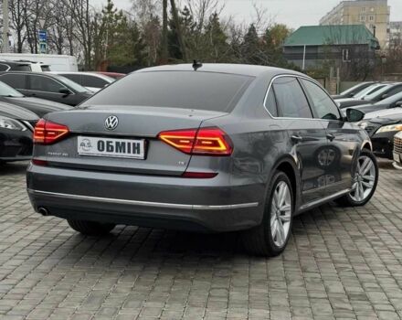 Серый Фольксваген Пассат, объемом двигателя 1.8 л и пробегом 145 тыс. км за 15350 $, фото 1 на Automoto.ua