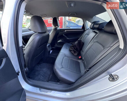 Фольксваген Пассат 2016 в Киеве на Automoto.ua Серый Фольксваген Пассат, объемом двигателя 1.8 л и пробегом 153 тыс. км за 15200 $, фото 33 на Automoto.ua