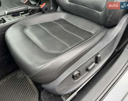 Серый Фольксваген Пассат, объемом двигателя 1.8 л и пробегом 209 тыс. км за 12490 $, фото 16 на Automoto.ua