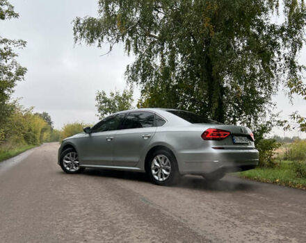 Серый Фольксваген Пассат, объемом двигателя 1.8 л и пробегом 137 тыс. км за 12599 $, фото 13 на Automoto.ua