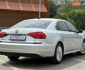 Серый Фольксваген Пассат, объемом двигателя 1.78 л и пробегом 177 тыс. км за 12400 $, фото 4 на Automoto.ua