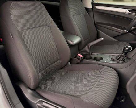 Сірий Фольксваген Пассат, об'ємом двигуна 1.8 л та пробігом 172 тис. км за 10399 $, фото 23 на Automoto.ua