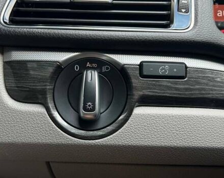 Сірий Фольксваген Пассат, об'ємом двигуна 1.8 л та пробігом 201 тис. км за 12500 $, фото 17 на Automoto.ua