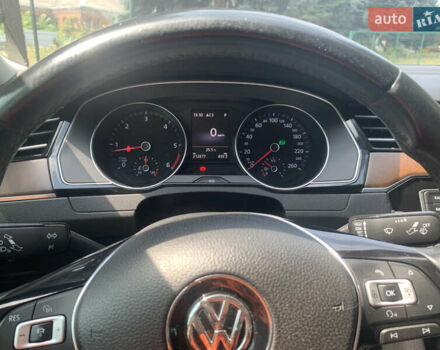 Серый Фольксваген Пассат, объемом двигателя 1.97 л и пробегом 216 тыс. км за 18000 $, фото 7 на Automoto.ua