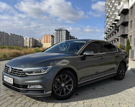 Серый Фольксваген Пассат, объемом двигателя 1.97 л и пробегом 320 тыс. км за 19000 $, фото 6 на Automoto.ua