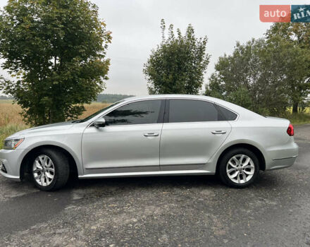 Серый Фольксваген Пассат, объемом двигателя 1.8 л и пробегом 137 тыс. км за 12599 $, фото 17 на Automoto.ua