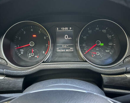 Серый Фольксваген Пассат, объемом двигателя 1.8 л и пробегом 165 тыс. км за 14200 $, фото 45 на Automoto.ua