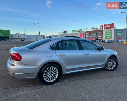 Серый Фольксваген Пассат, объемом двигателя 1.8 л и пробегом 177 тыс. км за 12000 $, фото 16 на Automoto.ua