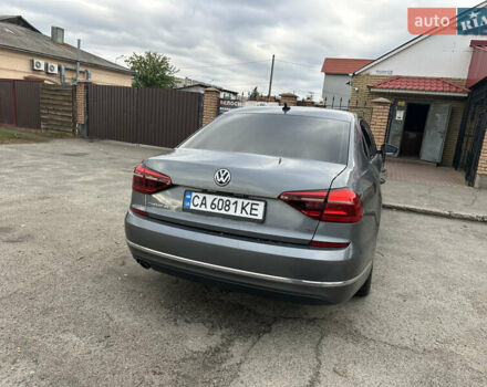 Сірий Фольксваген Пассат, об'ємом двигуна 1.8 л та пробігом 129 тис. км за 13700 $, фото 2 на Automoto.ua