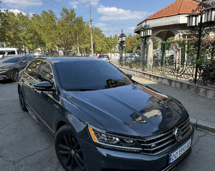 Серый Фольксваген Пассат, объемом двигателя 1.8 л и пробегом 143 тыс. км за 14900 $, фото 10 на Automoto.ua
